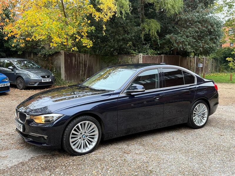BMW 3 Series 2.0 320d Luxury Saloon 4dr Diesel Auto Euro 5 (s/s) (184 ps) - U10003128