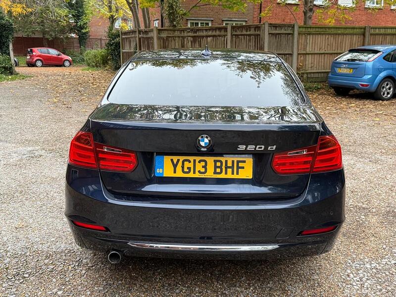 BMW 3 Series 2.0 320d Luxury Saloon 4dr Diesel Auto Euro 5 (s/s) (184 ps) - U10003128