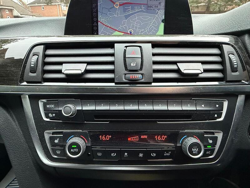 BMW 3 Series 2.0 320d Luxury Saloon 4dr Diesel Auto Euro 5 (s/s) (184 ps) - U10003128