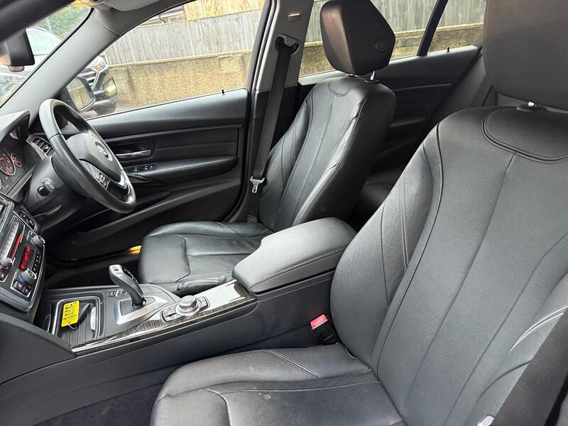 BMW 3 Series 2.0 320d Luxury Saloon 4dr Diesel Auto Euro 5 (s/s) (184 ps) - U10003128