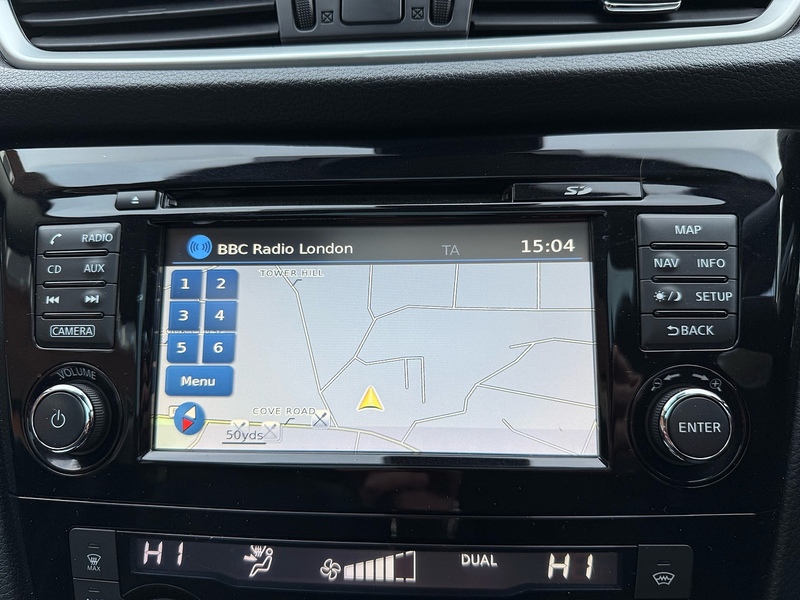 Nissan Qashqai DIG-T Tekna SUV 1.2 Automatic Petrol - U10003140