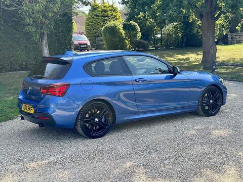BMW 1 Series 3.0 M140i Shadow Edition Hatchback 3dr Petrol Auto Euro 6 (s/s) (340 ps) - U10003143