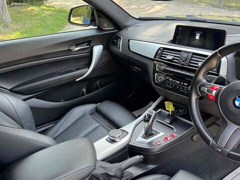 BMW 1 Series 3.0 M140i Shadow Edition Hatchback 3dr Petrol Auto Euro 6 (s/s) (340 ps) - U10003143