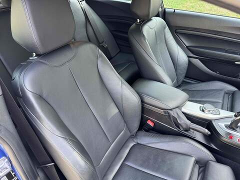 BMW 1 Series 3.0 M140i Shadow Edition Hatchback 3dr Petrol Auto Euro 6 (s/s) (340 ps) - U10003143