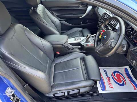 BMW 1 Series 3.0 M140i Shadow Edition Hatchback 3dr Petrol Auto Euro 6 (s/s) (340 ps) - U10003143