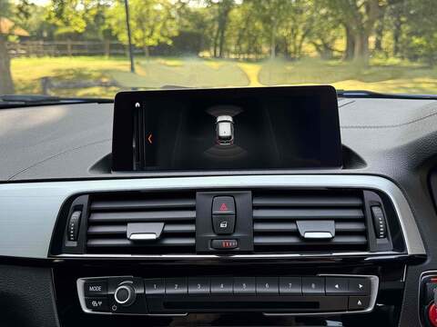 BMW 1 Series 3.0 M140i Shadow Edition Hatchback 3dr Petrol Auto Euro 6 (s/s) (340 ps) - U10003143