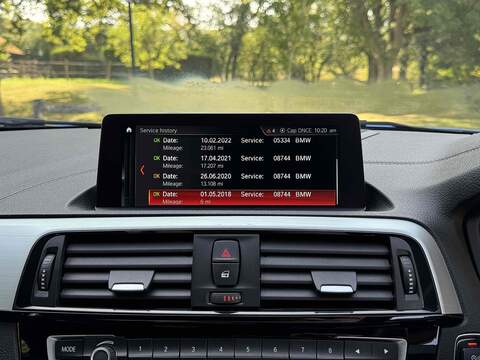 BMW 1 Series 3.0 M140i Shadow Edition Hatchback 3dr Petrol Auto Euro 6 (s/s) (340 ps) - U10003143