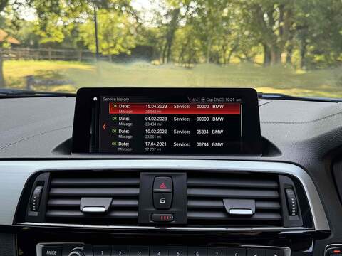 BMW 1 Series 3.0 M140i Shadow Edition Hatchback 3dr Petrol Auto Euro 6 (s/s) (340 ps) - U10003143