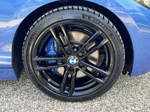 BMW 1 Series 3.0 M140i Shadow Edition Hatchback 3dr Petrol Auto Euro 6 (s/s) (340 ps) - U10003143