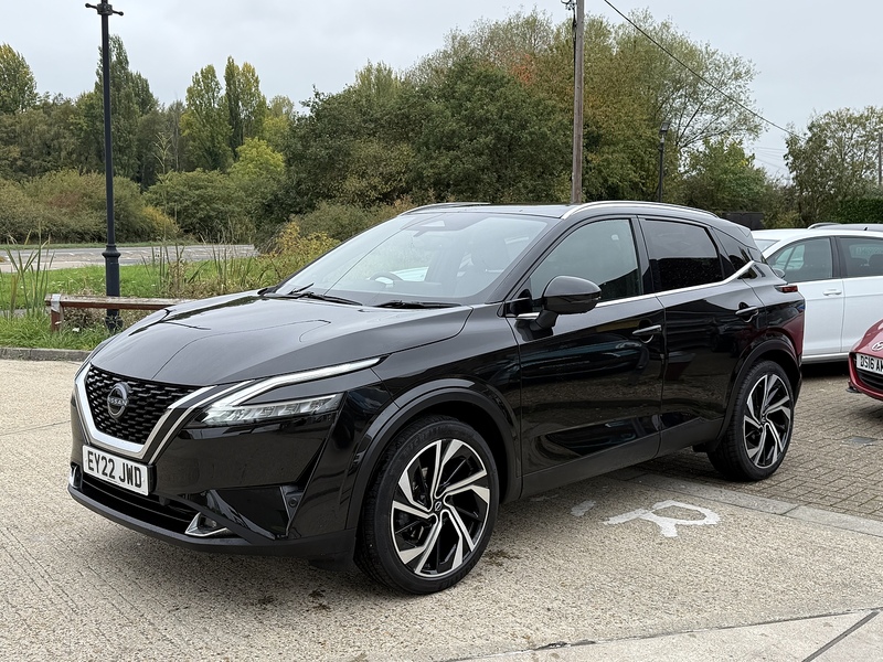 Nissan Qashqai Qashqai Tekna+ SUV 1 Automatic Petrol Hybrid - U10003155