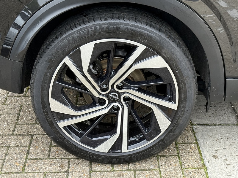 Nissan Qashqai Qashqai Tekna+ SUV 1 Automatic Petrol Hybrid - U10003155