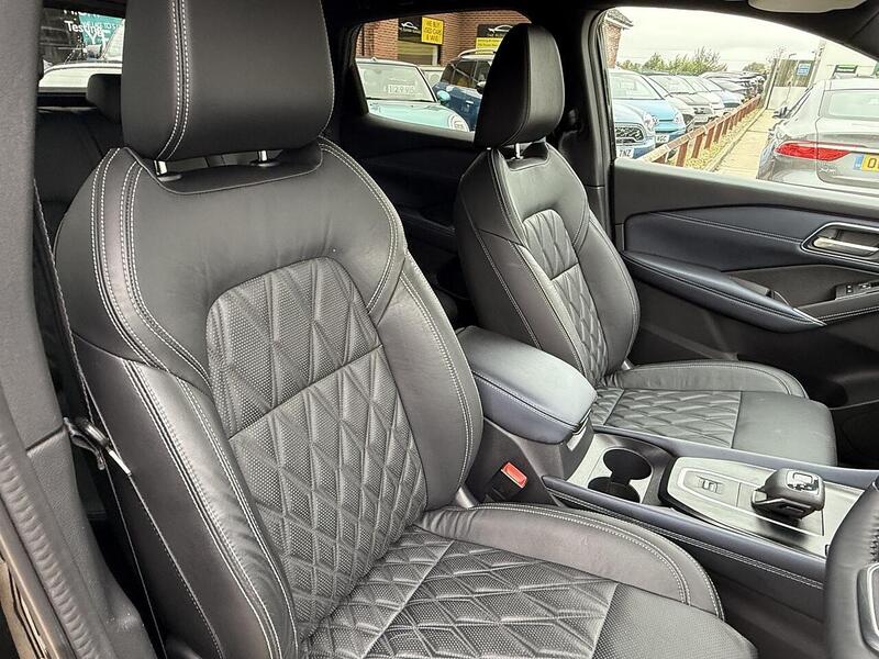 Nissan Qashqai Qashqai Tekna+ SUV 1 Automatic Petrol Hybrid - U10003155