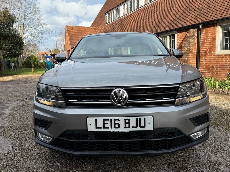 Volkswagen Tiguan 2.0 TDI BlueMotion Tech SE Navigation DSG 4Motion Euro 6 (s/s) 5dr - U10003159