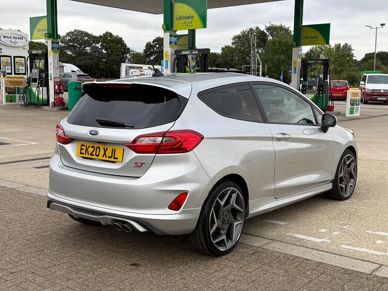 Ford Fiesta 1.5T EcoBoost ST-3 Hatchback 3dr Petrol Manual Euro 6 (s/s) (200 ps) - U10003164