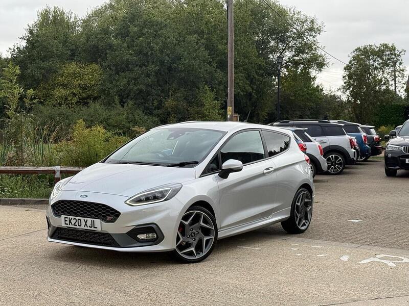 Ford Fiesta 1.5T EcoBoost ST-3 Hatchback 3dr Petrol Manual Euro 6 (s/s) (200 ps) - U10003164