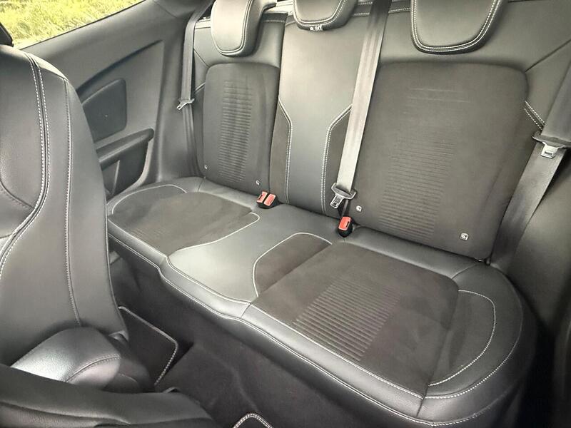 Ford Fiesta 1.5T EcoBoost ST-3 Hatchback 3dr Petrol Manual Euro 6 (s/s) (200 ps) - U10003164