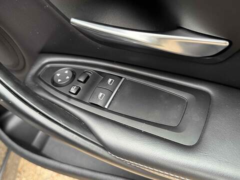 BMW M4 3.0 BiTurbo GPF Competition Coupe 2dr Petrol DCT Euro 6 (s/s) (450 ps) - U10003165