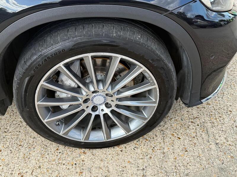 Mercedes-Benz GLC 2.1 GLC220d AMG Line (Premium Plus) SUV 5dr Diesel G-Tronic 4MATIC Euro 6 (s/s) (170 ps) - U10003170