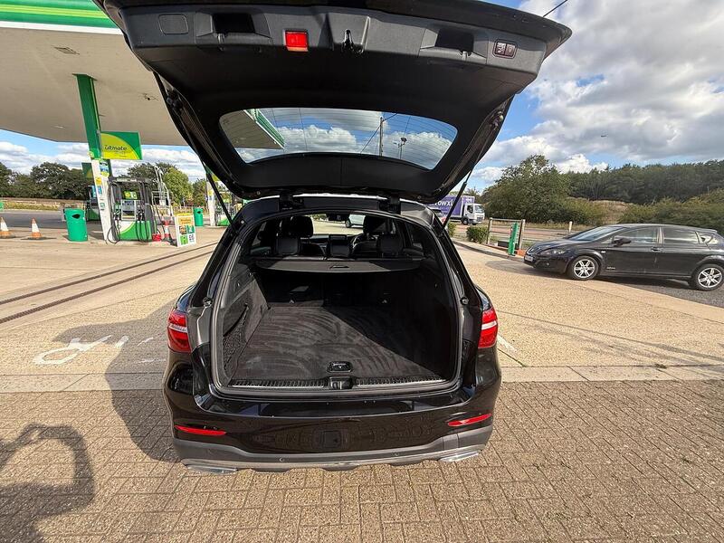 Mercedes-Benz GLC 2.1 GLC220d AMG Line (Premium Plus) SUV 5dr Diesel G-Tronic 4MATIC Euro 6 (s/s) (170 ps) - U10003170