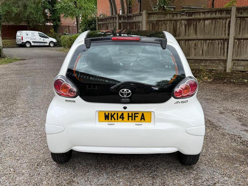 Toyota AYGO 1.0 VVT-i Move Hatchback 3dr Petrol Manual Euro 5 (68 ps) - U10003173