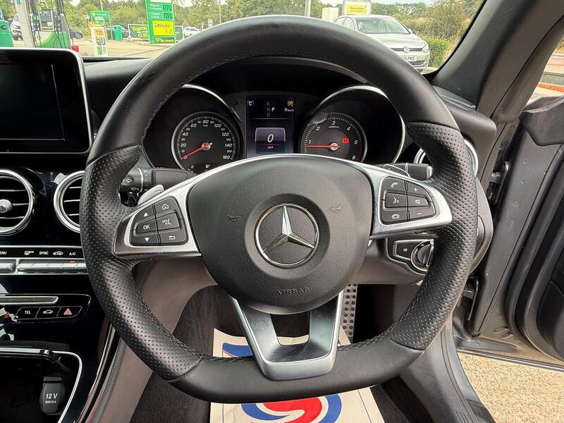 Mercedes-Benz C Class 2.1 C220d AMG Line Cabriolet 2dr Diesel G-Tronic+ Euro 6 (s/s) (170 ps) - U10003178