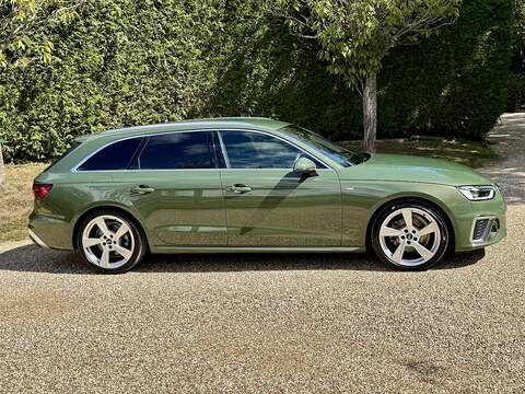 Audi A4 Avant 2.0 TFSI 35 S line Estate 5dr Petrol S Tronic Euro 6 (s/s) (150 ps) - U10003183