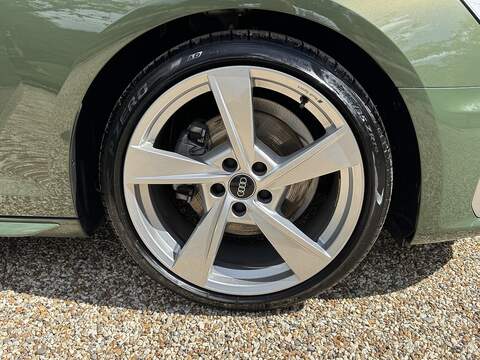 Audi A4 Avant 2.0 TFSI 35 S line Estate 5dr Petrol S Tronic Euro 6 (s/s) (150 ps) - U10003183