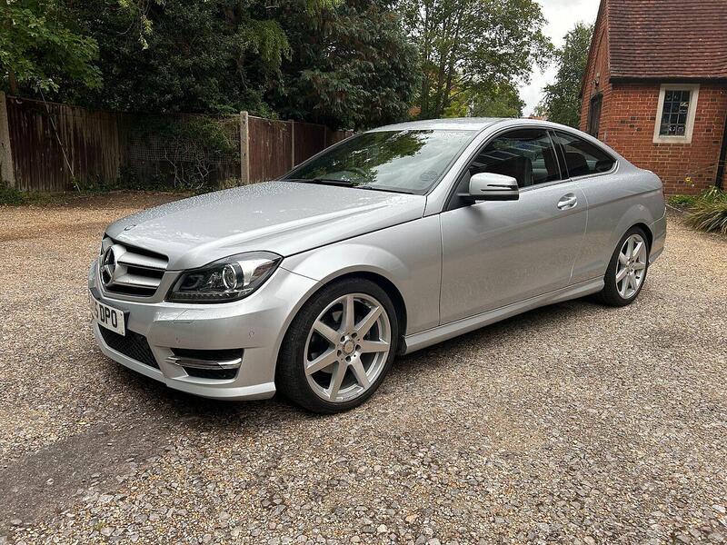 Mercedes-Benz C Class 2.1 C220 CDI AMG Sport Edition Coupe 2dr Diesel G-Tronic+ Euro 5 (s/s) (170 ps) - U10003184