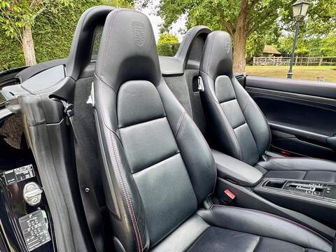 Porsche 718 Boxster 2.5T S PDK Euro 6 (s/s) 2dr - U10003189