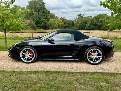 Porsche 718 Boxster 2.5T S PDK Euro 6 (s/s) 2dr - U10003189