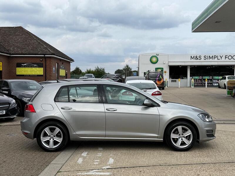 Volkswagen Golf 1.4 TSI BlueMotion Tech Match Edition Hatchback 5dr Petrol DSG Euro 6 (s/s) (125 ps) - U10003191