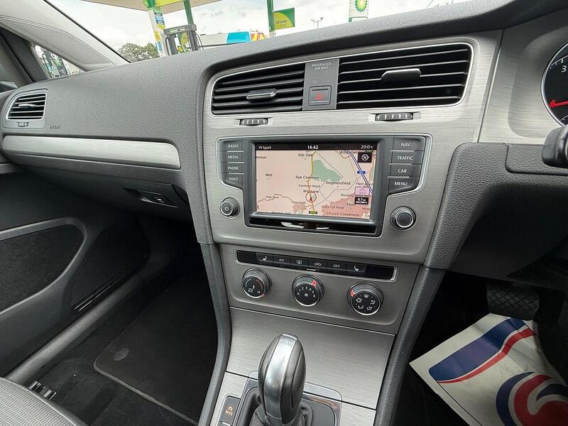 Volkswagen Golf 1.4 TSI BlueMotion Tech Match Edition Hatchback 5dr Petrol DSG Euro 6 (s/s) (125 ps) - U10003191
