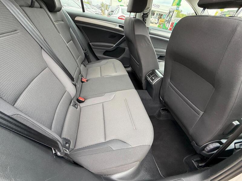 Volkswagen Golf 1.4 TSI BlueMotion Tech Match Edition Hatchback 5dr Petrol DSG Euro 6 (s/s) (125 ps) - U10003191