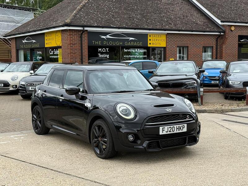 MINI Hatch 2.0 Cooper S Sport Hatchback 5dr Petrol Steptronic Euro 6 (s/s) (192 ps) - U10003192