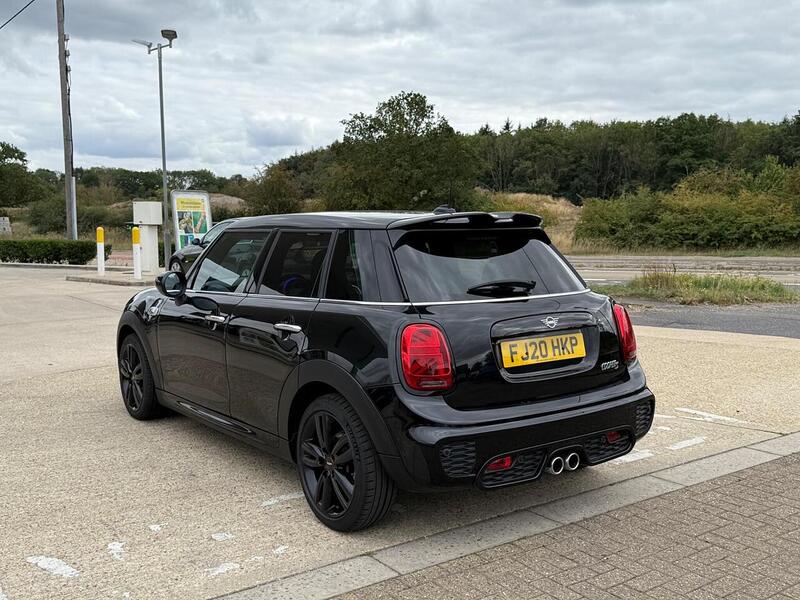 MINI Hatch 2.0 Cooper S Sport Hatchback 5dr Petrol Steptronic Euro 6 (s/s) (192 ps) - U10003192