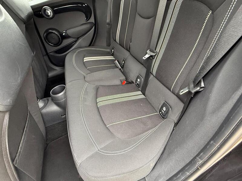 MINI Hatch 2.0 Cooper S Sport Hatchback 5dr Petrol Steptronic Euro 6 (s/s) (192 ps) - U10003192