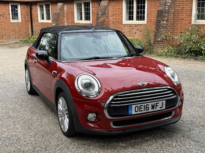 MINI Convertible 1.5 Cooper Convertible 2dr Petrol Manual Euro 6 (s/s) (136 ps) - U10003193