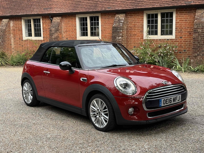 MINI Convertible 1.5 Cooper Convertible 2dr Petrol Manual Euro 6 (s/s) (136 ps) - U10003193