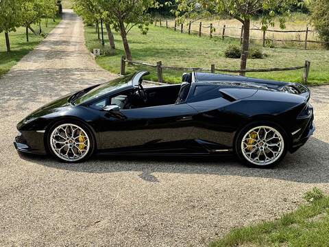 Lamborghini Huracan 5.2 V10 LP 640-4 EVO Spyder 2dr Petrol LDF 4WD Euro 6 (s/s) (640 ps) - U10003197