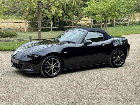 Mazda MX-5 2.0 SKYACTIV-G Sport Nav Convertible 2dr Petrol Manual Euro 6 (160 ps) - U10003200
