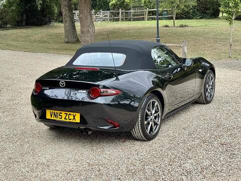Mazda MX-5 2.0 SKYACTIV-G Sport Nav Convertible 2dr Petrol Manual Euro 6 (160 ps) - U10003200