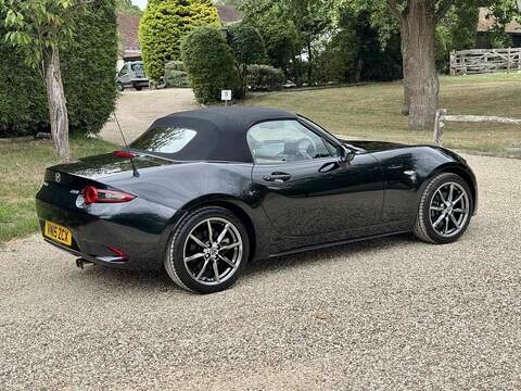 Mazda MX-5 2.0 SKYACTIV-G Sport Nav Convertible 2dr Petrol Manual Euro 6 (160 ps) - U10003200
