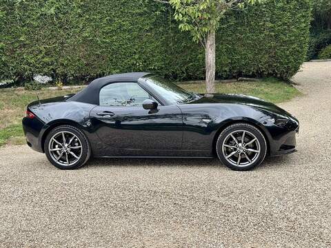 Mazda MX-5 2.0 SKYACTIV-G Sport Nav Convertible 2dr Petrol Manual Euro 6 (160 ps) - U10003200