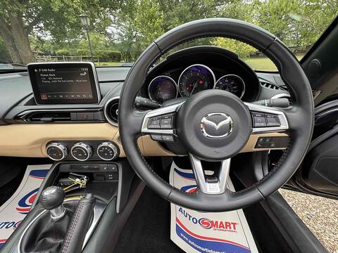 Mazda MX-5 2.0 SKYACTIV-G Sport Nav Convertible 2dr Petrol Manual Euro 6 (160 ps) - U10003200