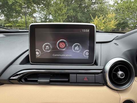 Mazda MX-5 2.0 SKYACTIV-G Sport Nav Convertible 2dr Petrol Manual Euro 6 (160 ps) - U10003200