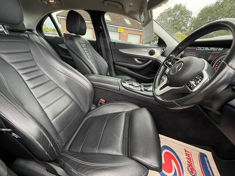 Mercedes-Benz E Class 2.0 E220d SE Saloon 4dr Diesel G-Tronic+ Euro 6 (s/s) (194 ps) - U10003201