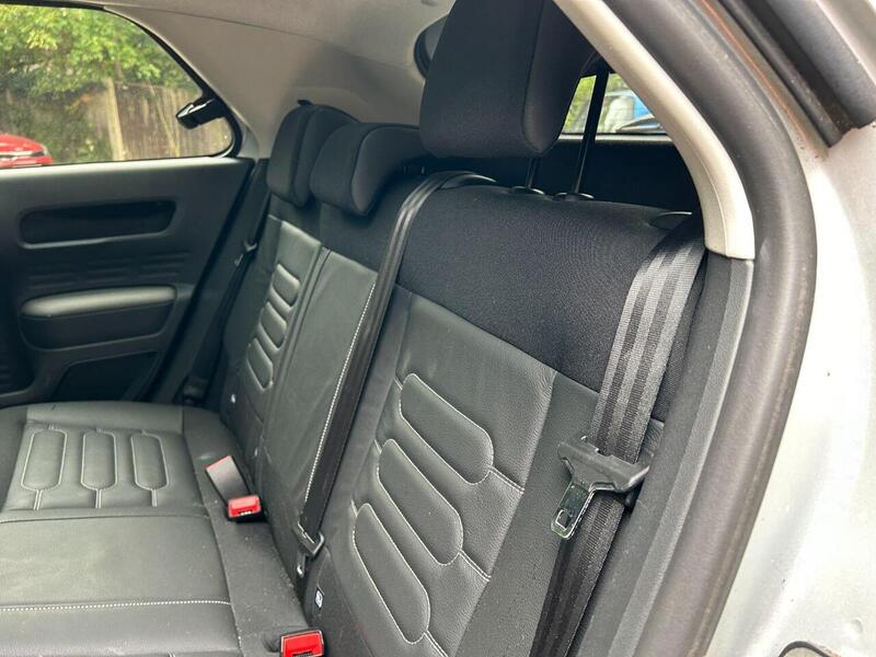 Citroen C4 Cactus C4 Cactus Flair Edition Hatchback 1 Manual Diesel - U10003210