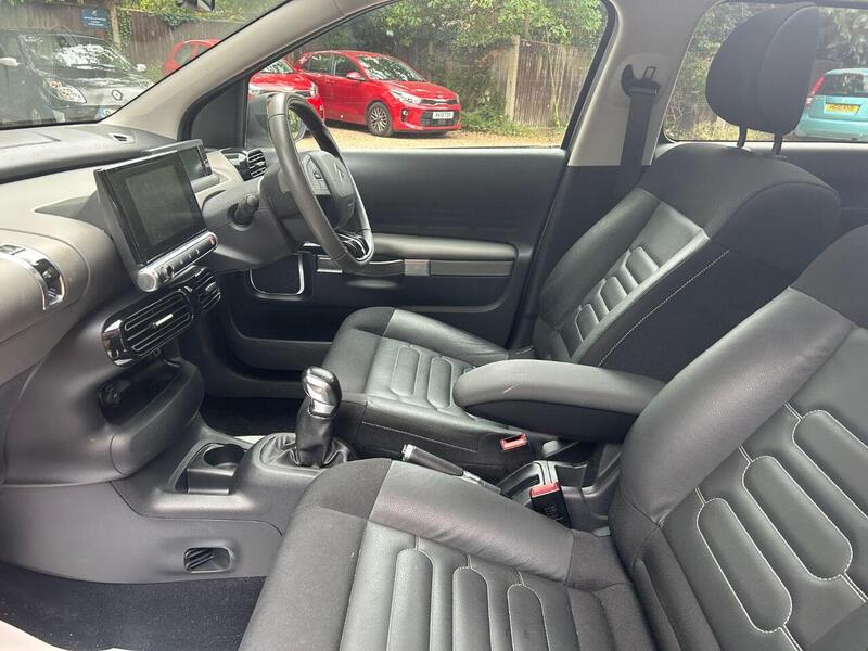 Citroen C4 Cactus C4 Cactus Flair Edition Hatchback 1 Manual Diesel - U10003210