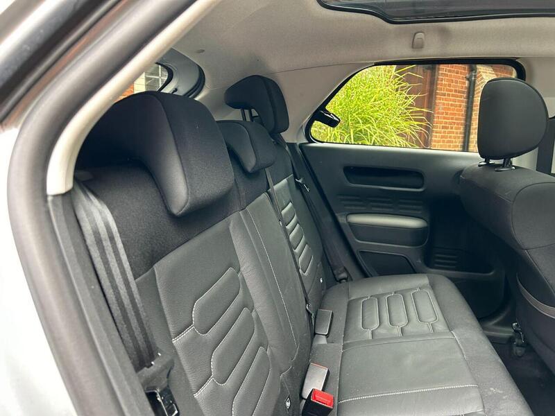 Citroen C4 Cactus C4 Cactus Flair Edition Hatchback 1 Manual Diesel - U10003210