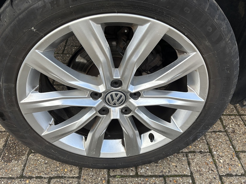 Volkswagen T-Roc 1.5 TSI EVO SEL SUV 5dr Petrol Manual Euro 6 (s/s) (150 ps) - U10003213